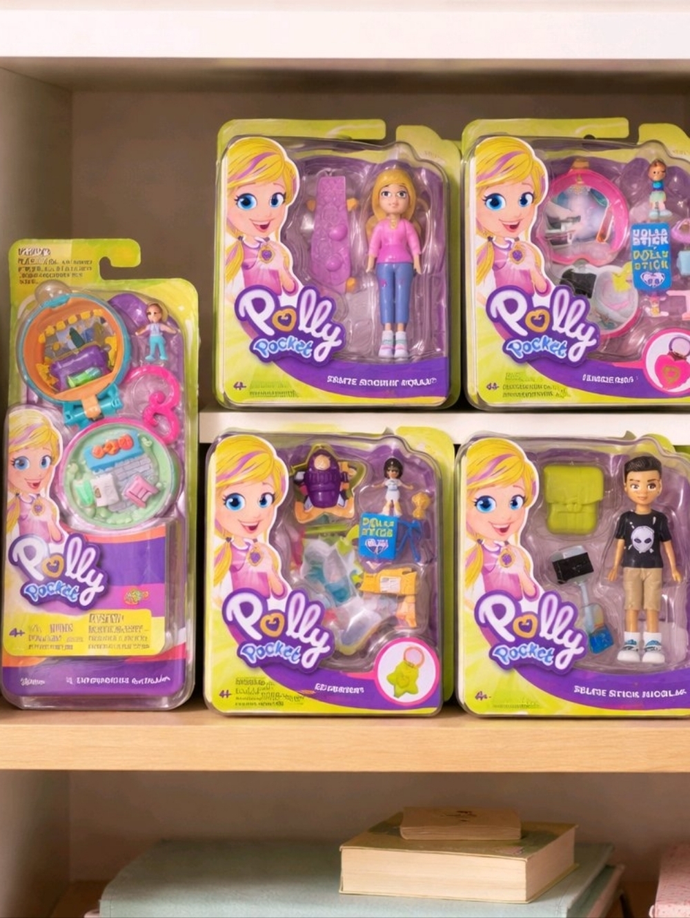 5 New 2018 Polly Pocket: Skate Rockin' Polly, Selfie Stick Nicolas, 3 Compacts